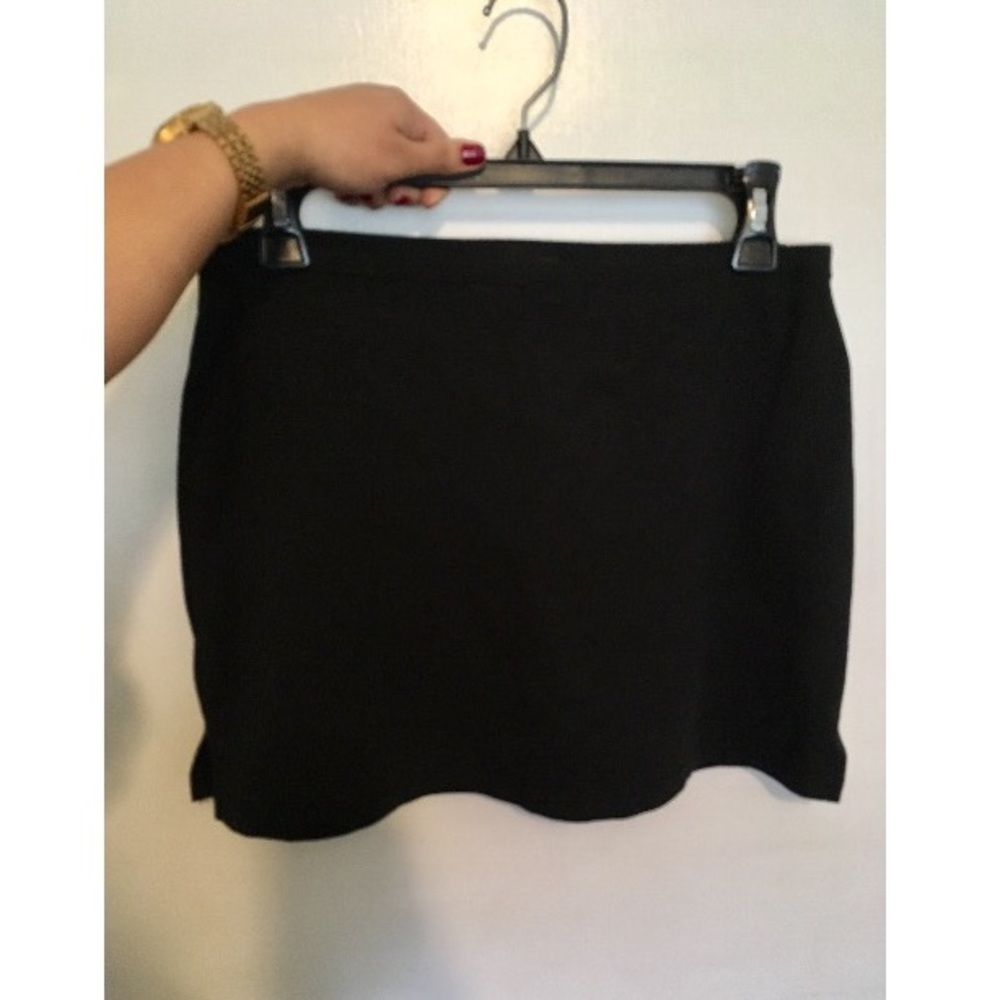 Black mini skirt